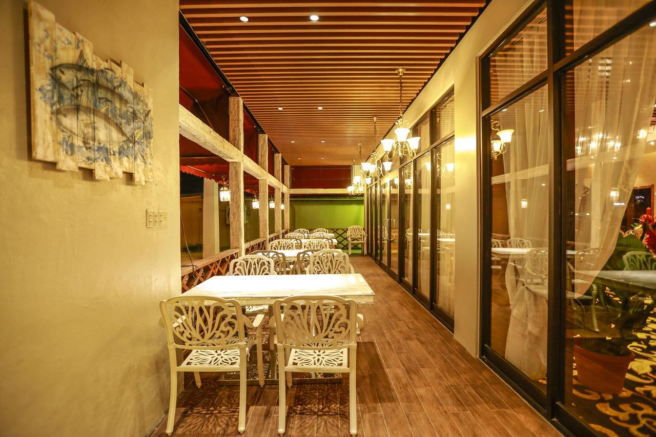 Star Sands Hotel Garapan Exterior foto